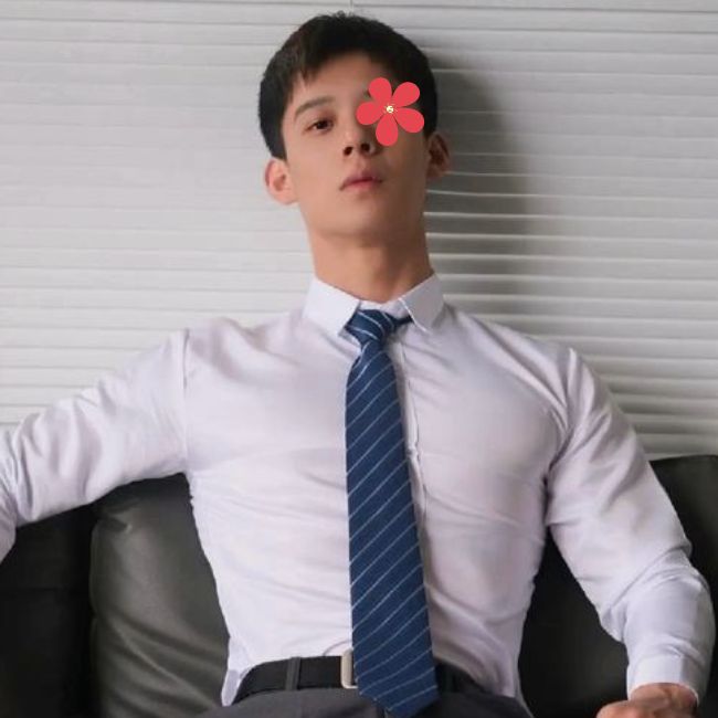 Thanh Phong - Tìm bạn Boy Gay Quận Thủ Đức trưởng thành, nhiều tiền